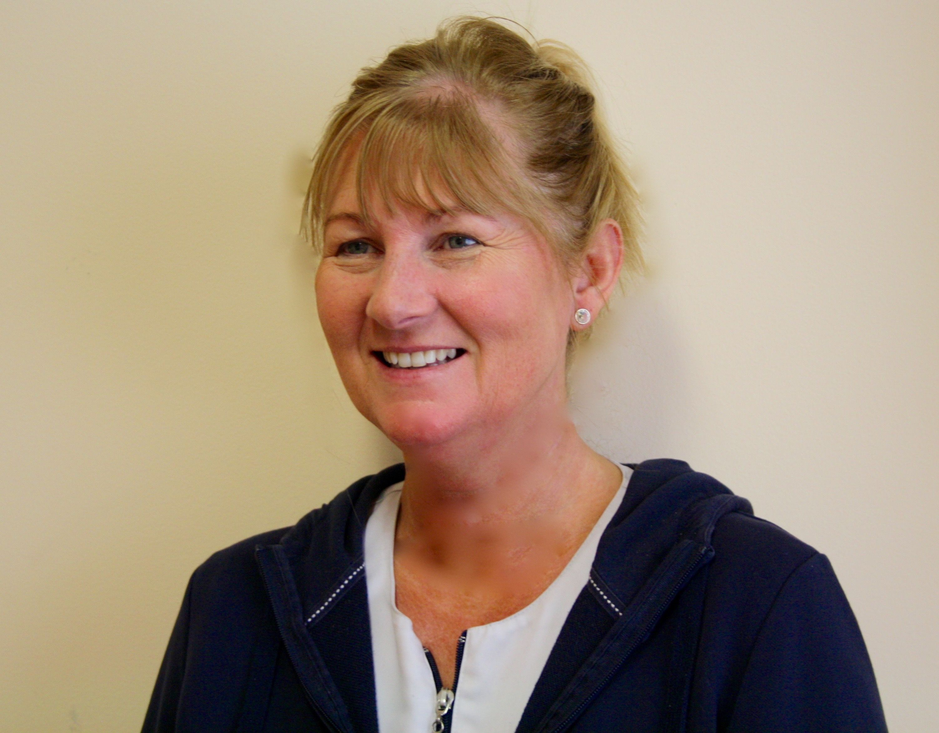 ANNE LEAHY, RGN